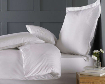 500 TC 100% Egyptian Cotton Sateen Stripe Duvet Cover & Fitted Sheet bedandbathLinens