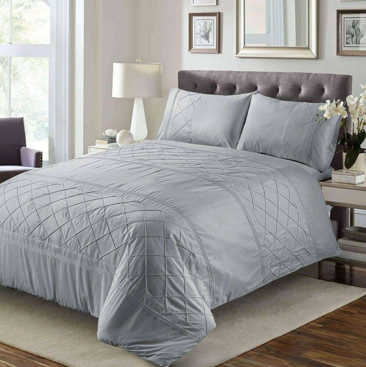 Belmount Pintuck Duvet Cover Set 100% Egyptian Cotton bedandbathLinens