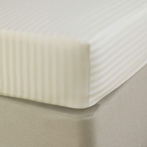 fitted sheet off white