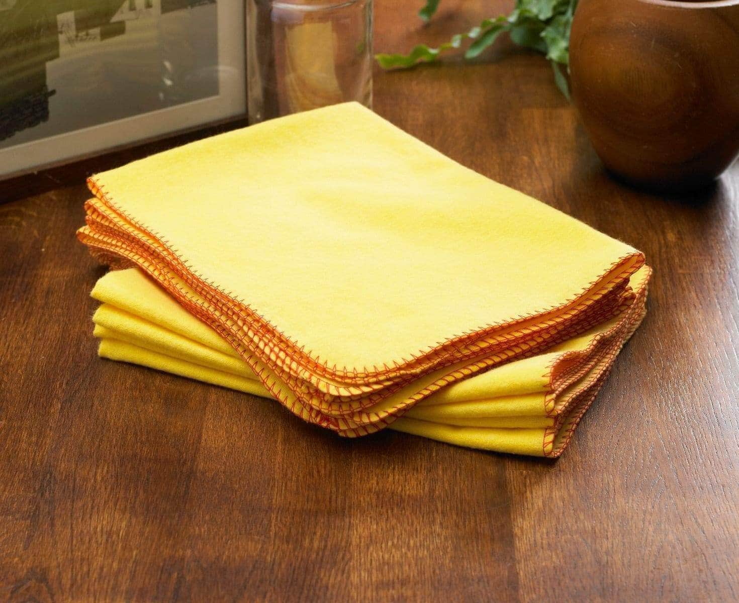 Classic Yellow Duster 